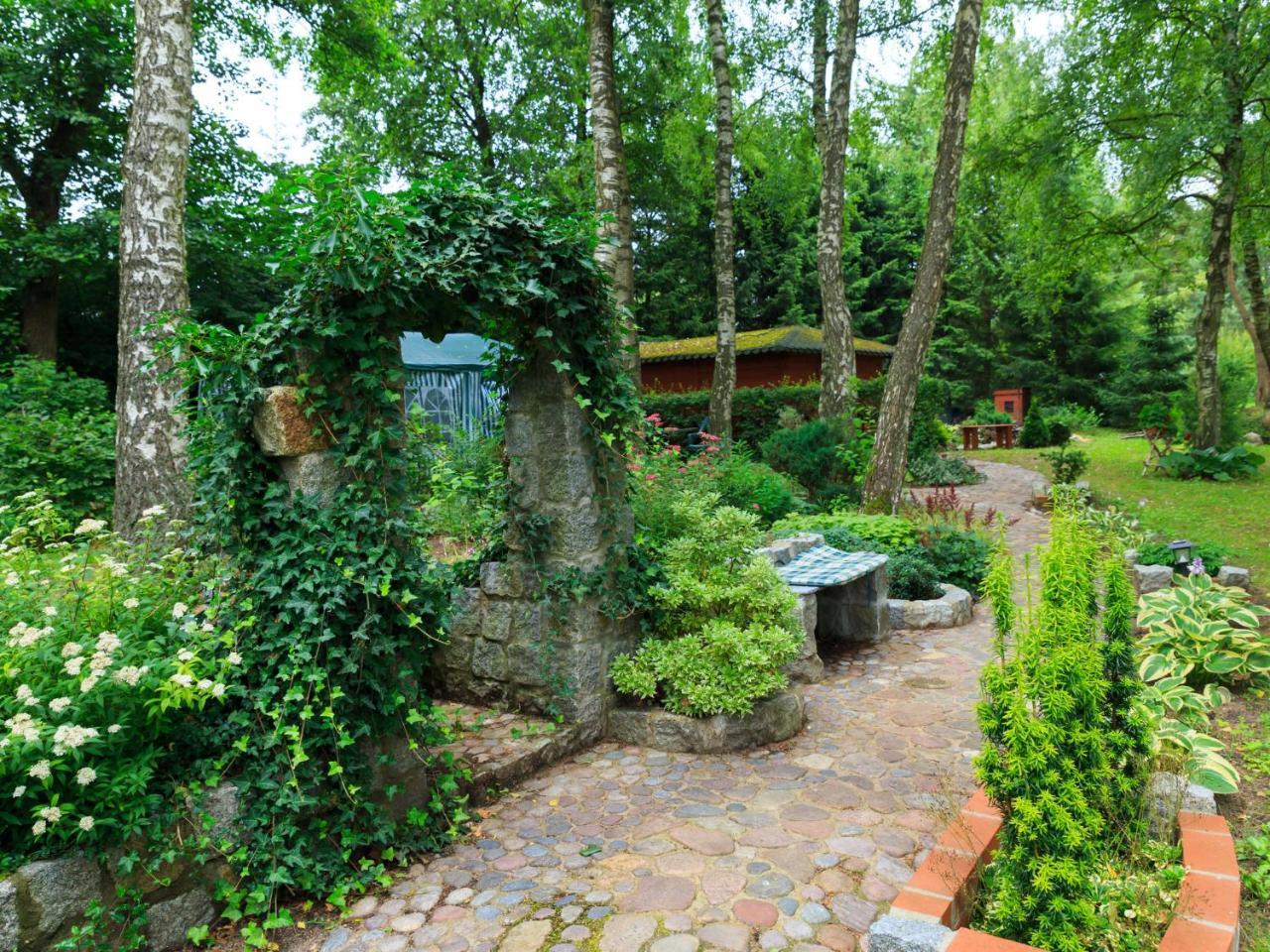 Lovely Apartment In Rusko With Pool Garden Ujście-Darłowskie Esterno foto